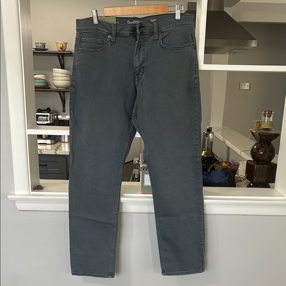 Goodfellow & Co Men's Charcoal Straight Jeans - Picture 1 of 5